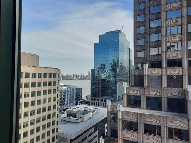 Building Photo - 105 Greene St