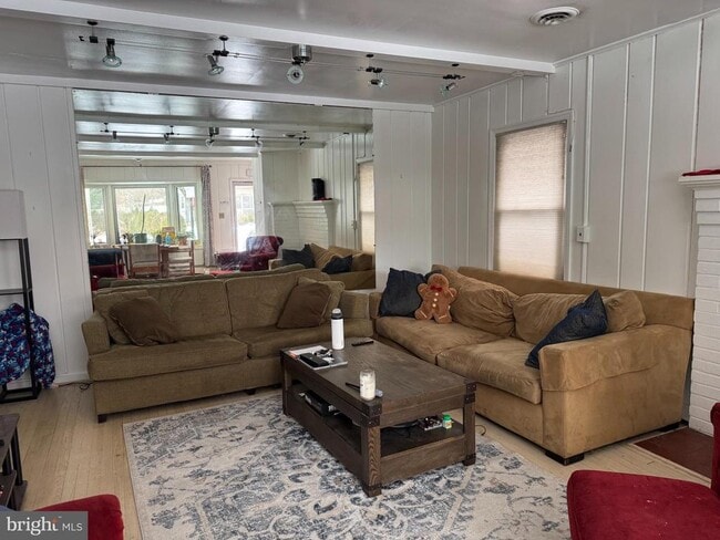 Building Photo - 1708 N Roosevelt St