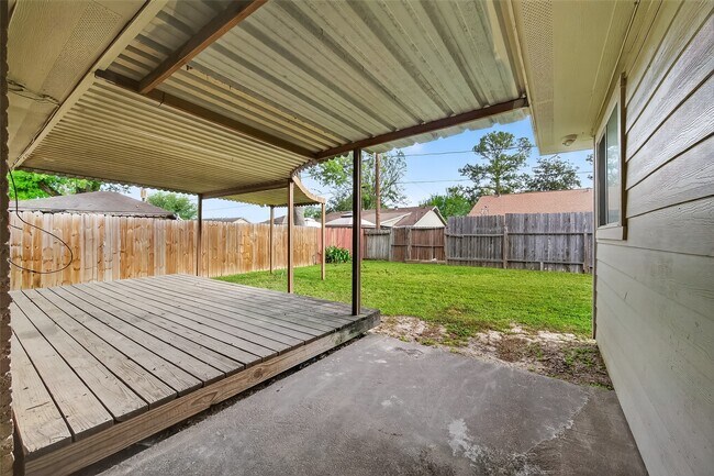 Building Photo - 15022 Chipman Ln.
