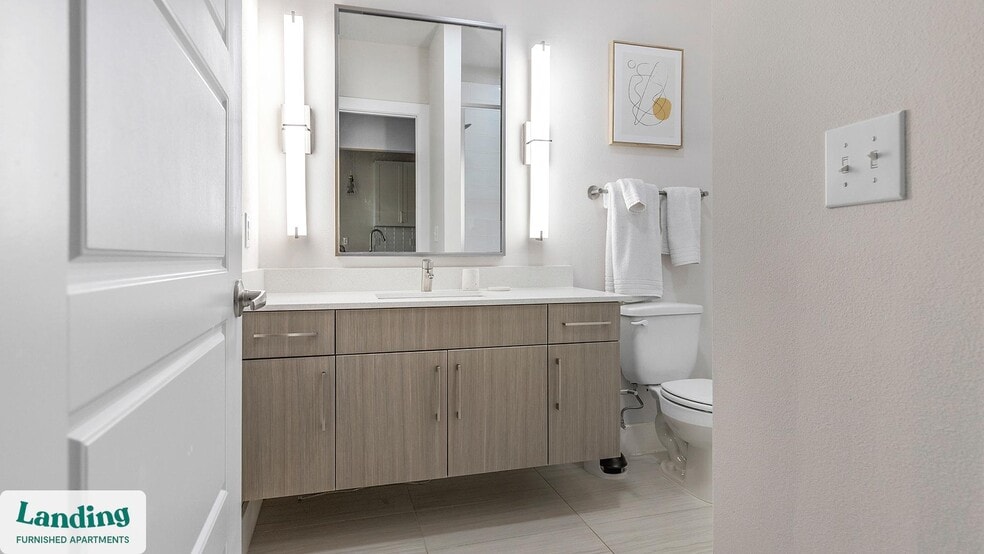 Building Photo - 15950 Chase Hill Blvd