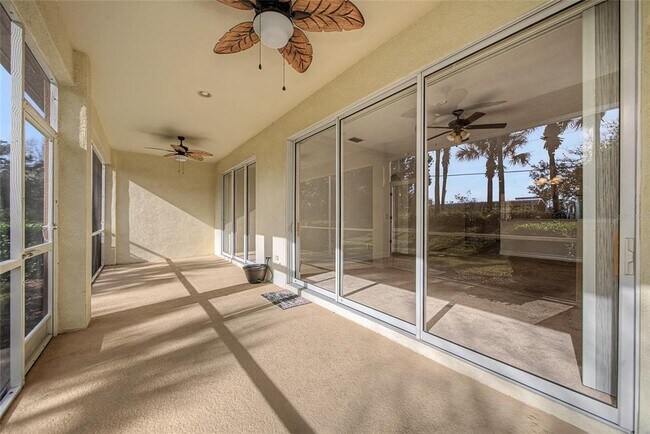 Building Photo - 11443 52nd Ct E