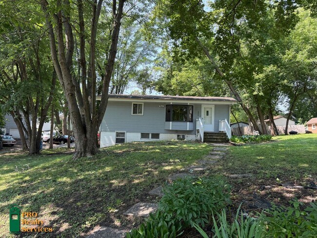 Primary Photo - 4 Bedroom Home **Half off August Rent with...
