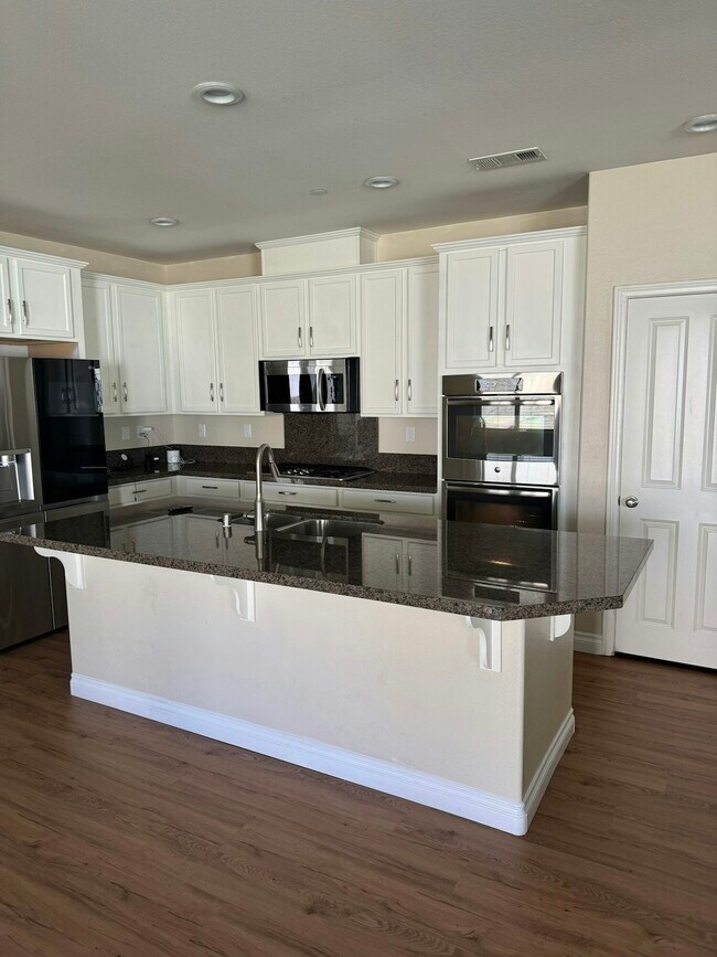 Building Photo - 36046 Agape Ln