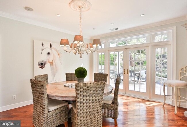 Building Photo - 6329 Linway Terrace