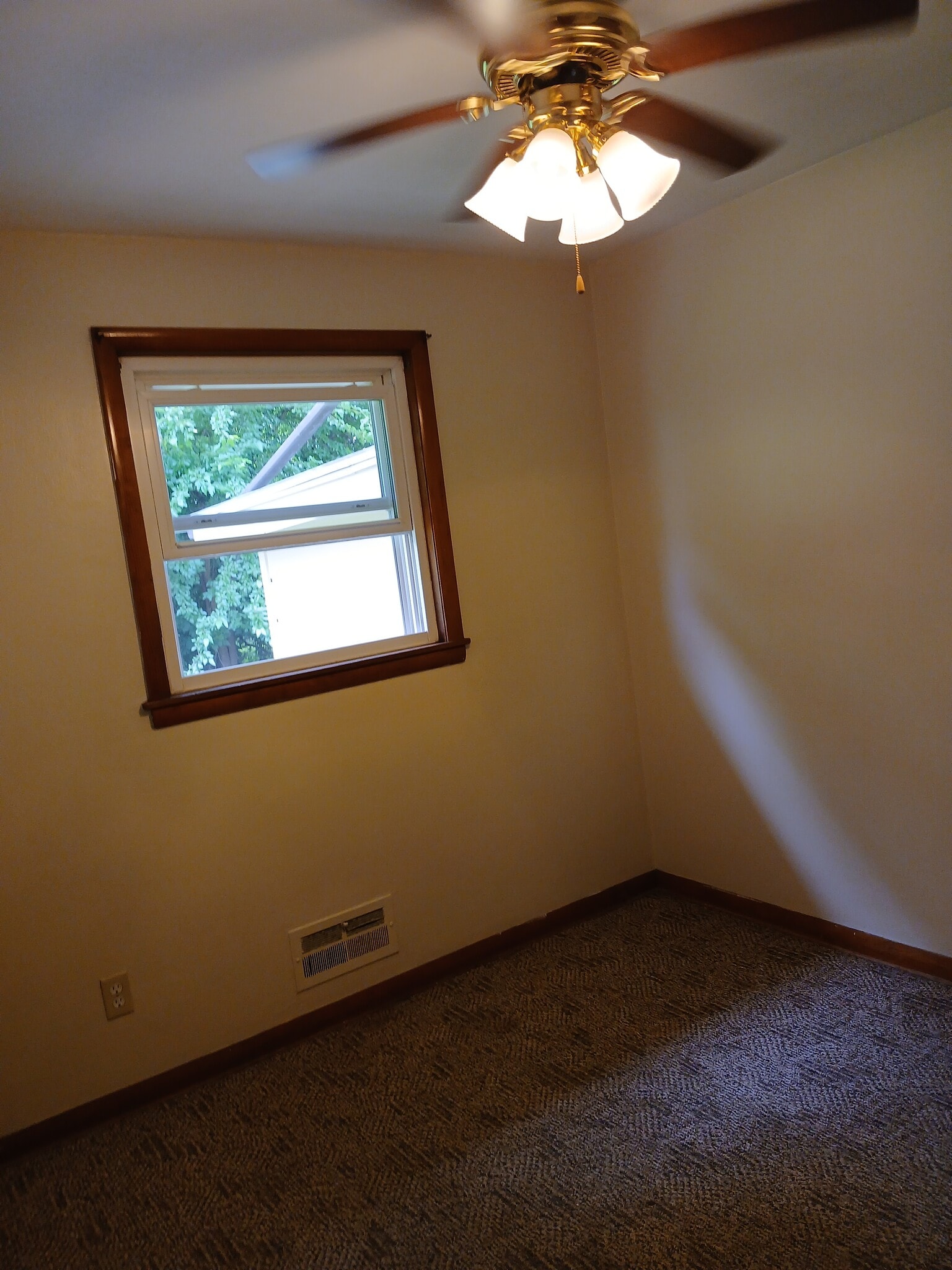 Second bedroom - 3709 60th Pl