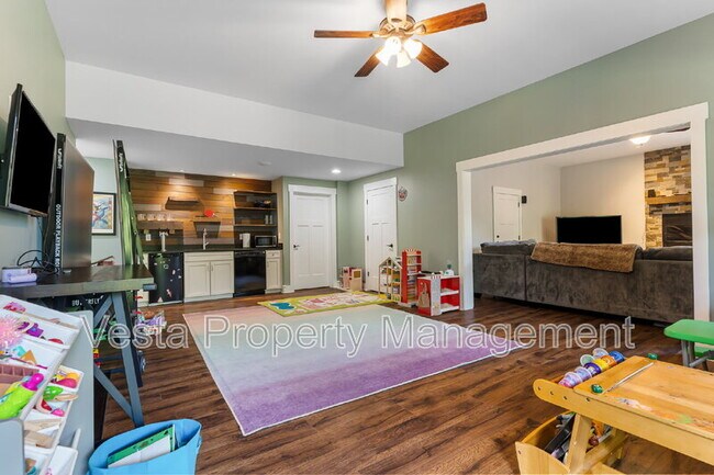 Building Photo - 19 Carrolls Pl Ct