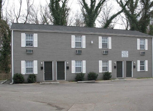 Building Photo - 401 E Brookland Park Blvd