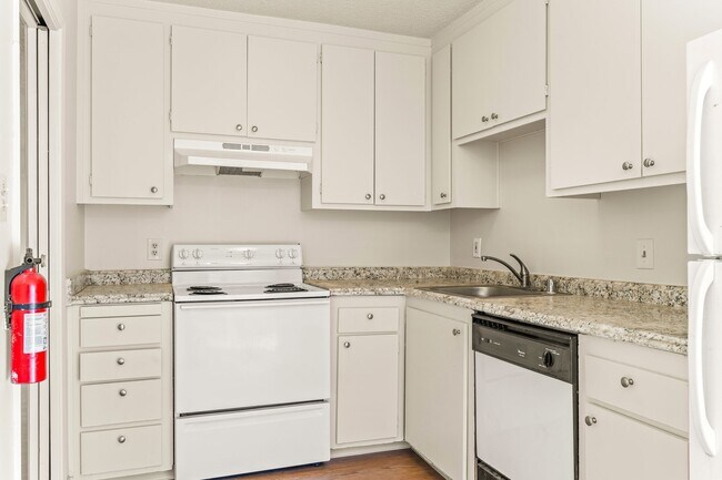 Building Photo - Utilities Included! Hayward 2-Bedroom with On-Site Laundry, Parking & Brand New Floors