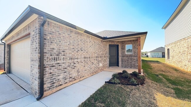 Building Photo - Brand New Spacious 4 Bedroom Home in Musta...
