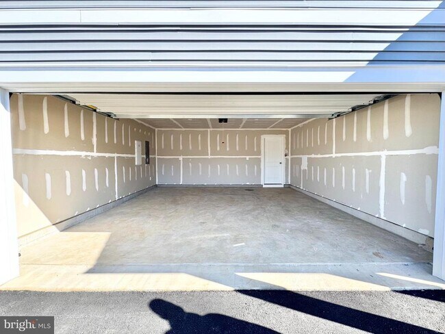 Building Photo - 95 Maben Hill Ln