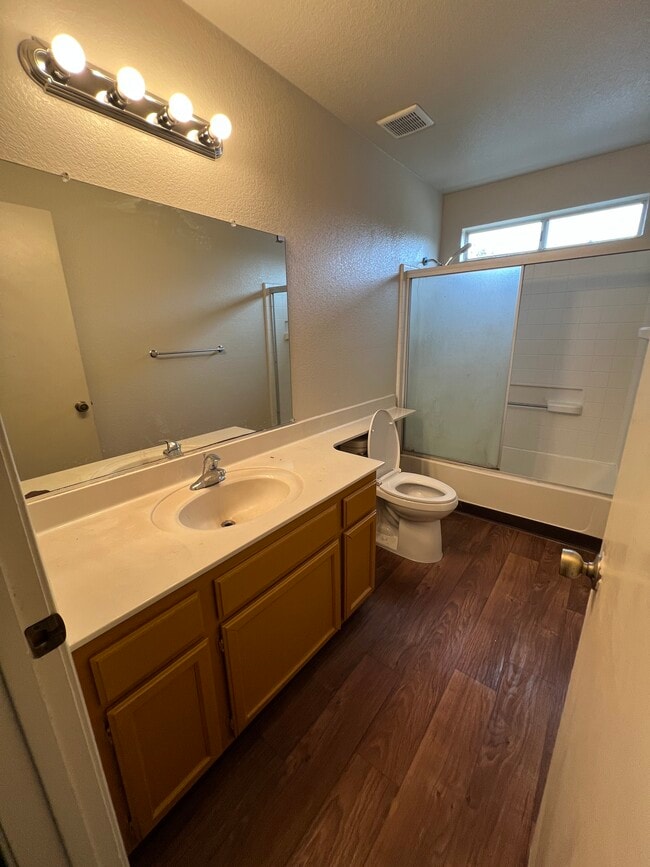 Building Photo - 148 Haviture Way
