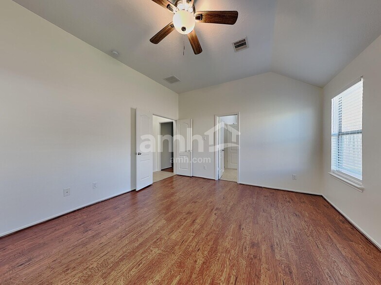 Building Photo - 10006 Blissfull Valley Ln