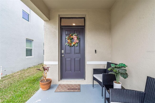 Building Photo - 5667 Chorleywood Ln