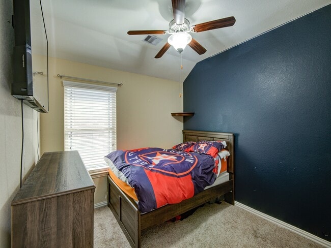 Building Photo - 1346 Tee Time Ct