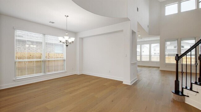 Building Photo - 213 Poole Ln