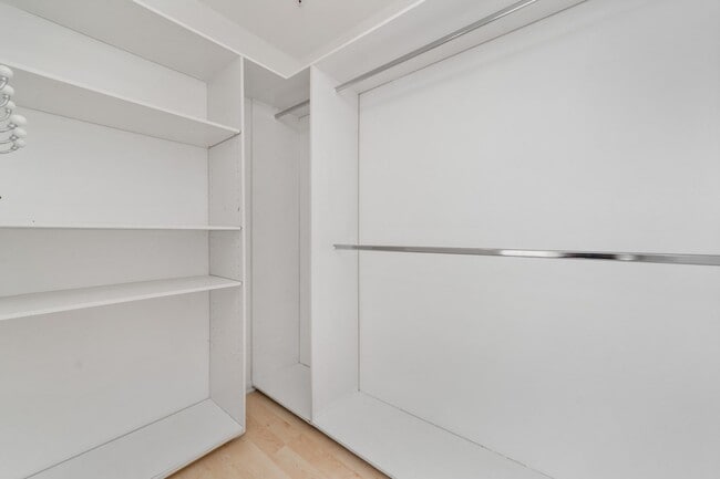 Building Photo - Charming 2-Bedroom, 3-Bathroom Home for Rent