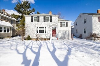 Building Photo - 206 Farmington Rd