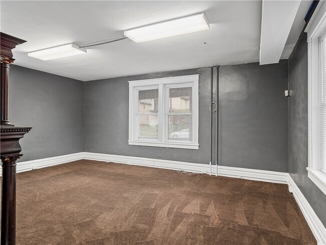 Building Photo - 2501 2nd Ave