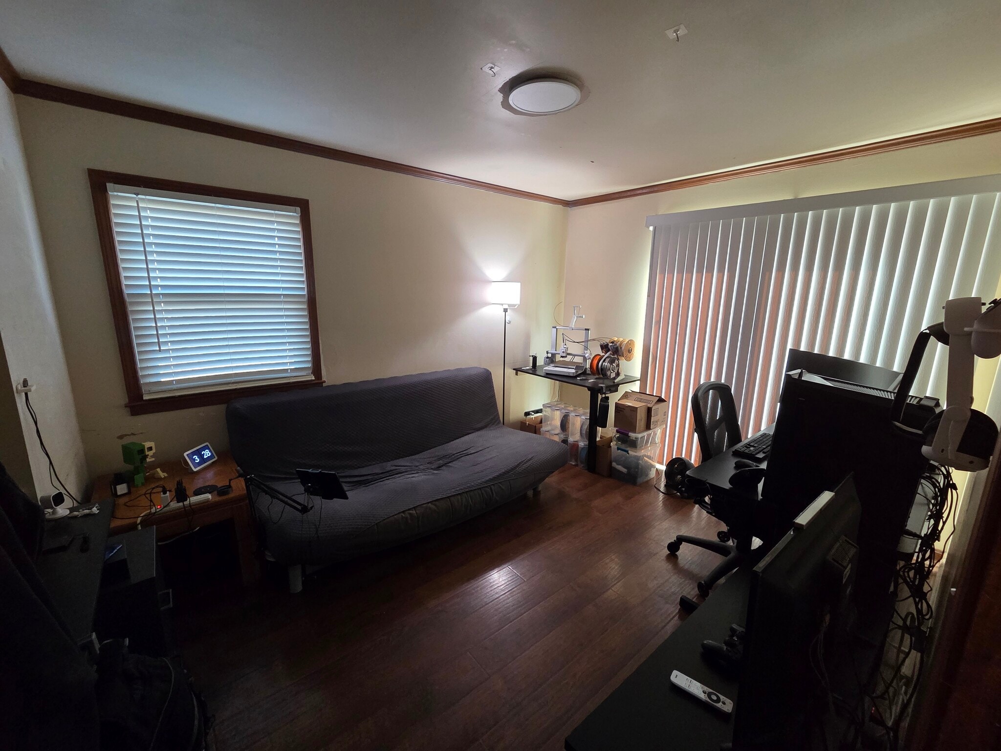 Building Photo - 2257 E Eichel Ave