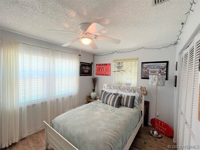 Building Photo - 802 Egret Ct