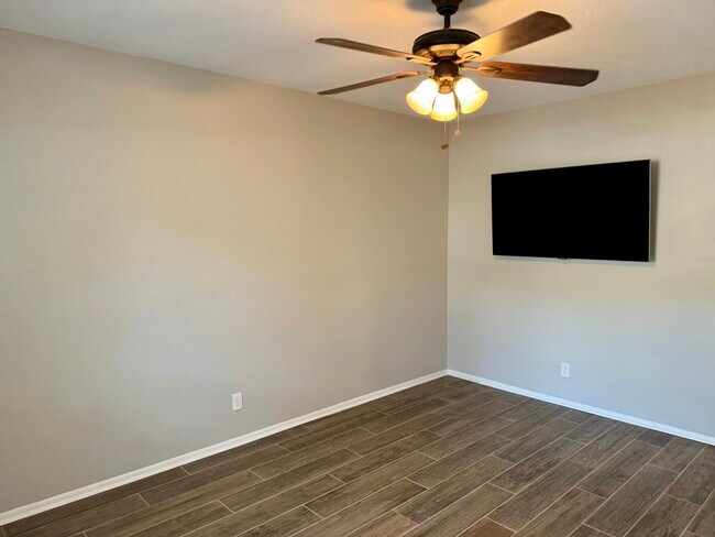 Building Photo - 13414 Rockhampton St