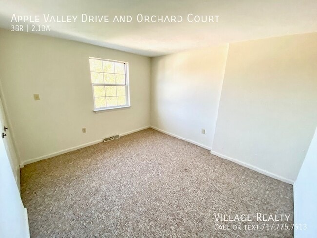 Building Photo - 110 Orchard Ct