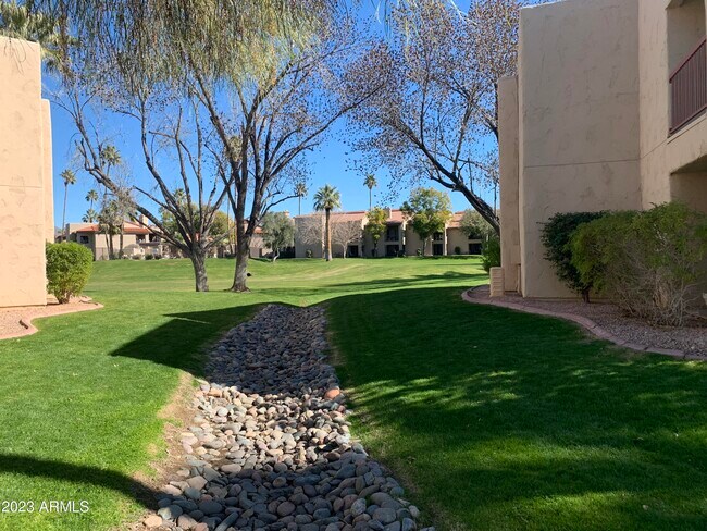 Primary Photo - 9275 E Mission Ln