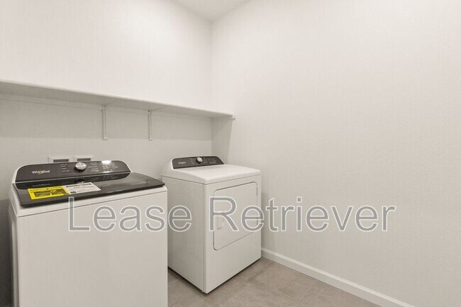 Building Photo - 2385 Sather St
