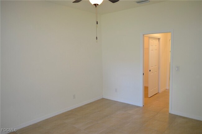 Building Photo - 4228 NW 25th St
