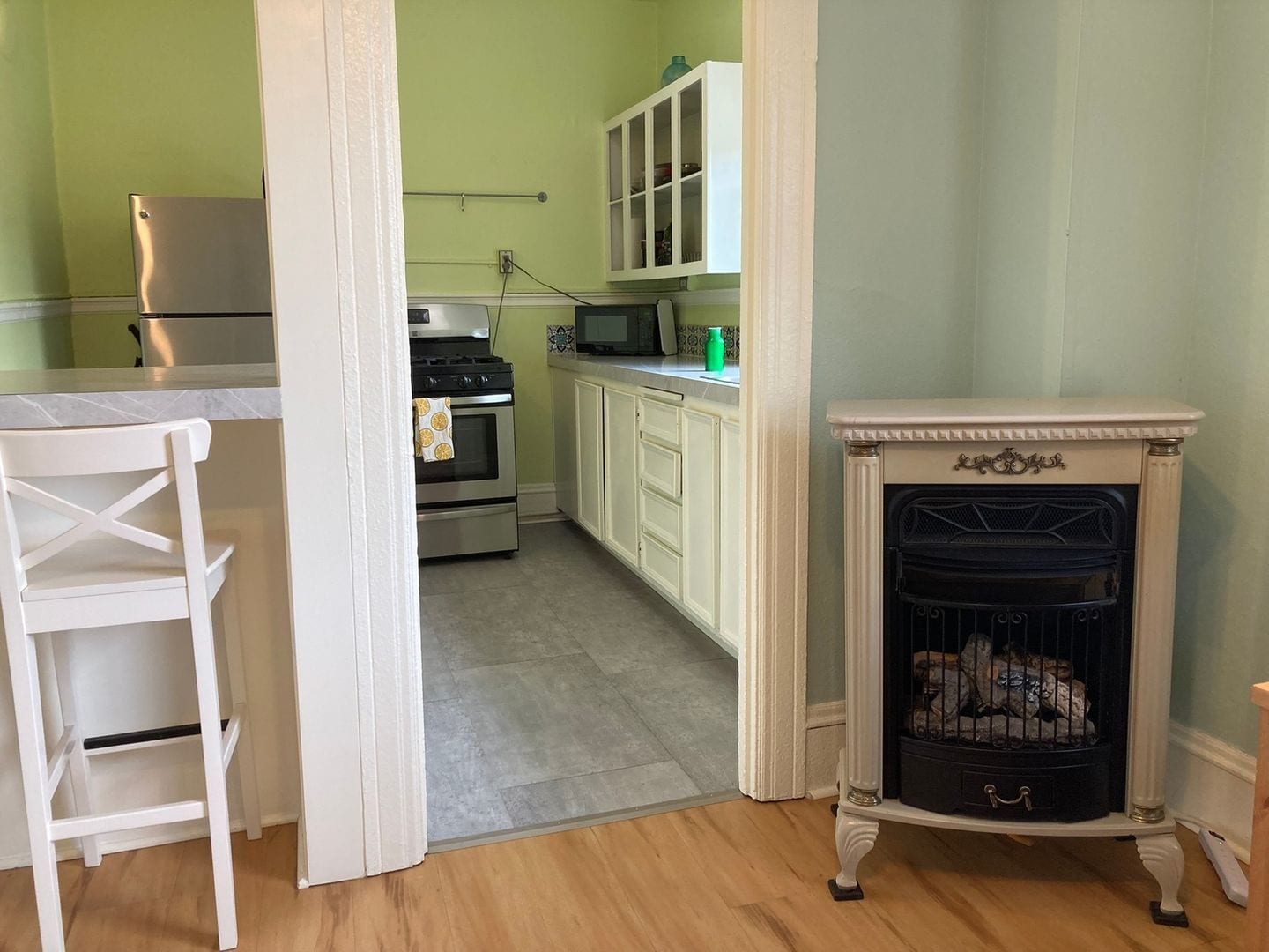 Building Photo - 2109 NW Irving St