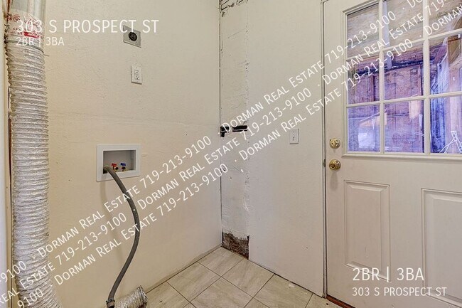 Building Photo - 303 S Prospect St