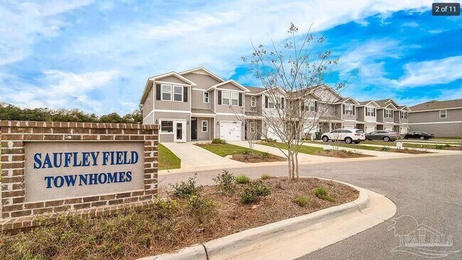 Building Photo - 6012 Royal Port Ct