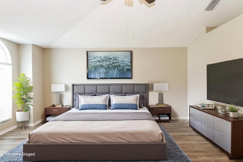 Building Photo - 1917 Excalibur Dr