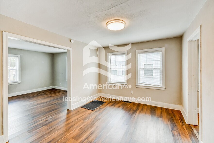 Building Photo - 5204 Ter Q