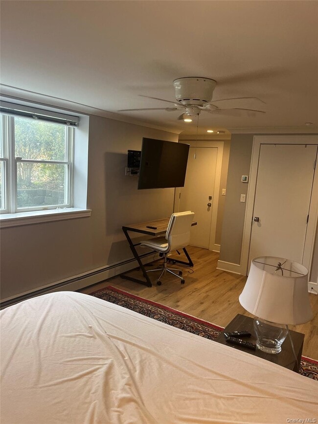 Building Photo - 70 Henry Ave