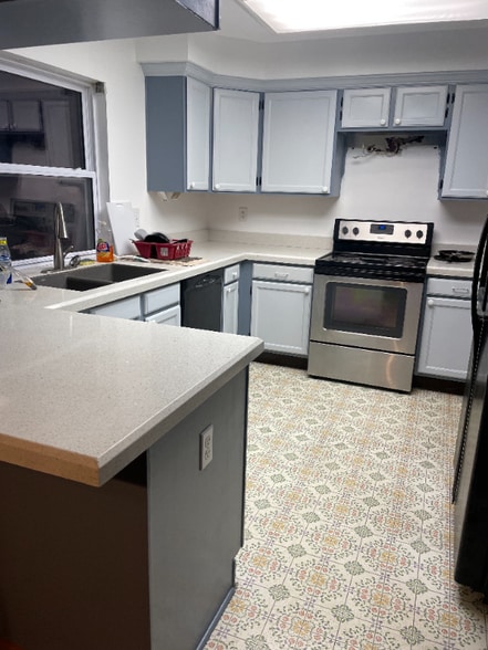 Building Photo - 3513 W 102nd Pl