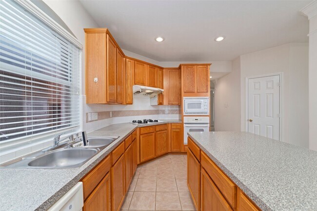 Building Photo - 2638 Long Leaf Dr