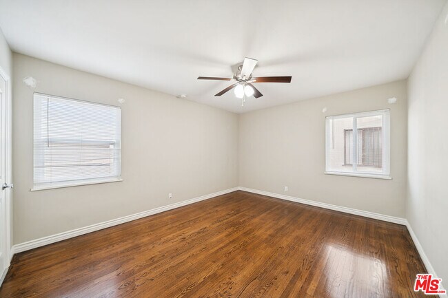 Building Photo - 3652 Carmona Ave