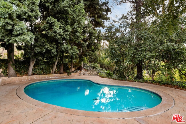 Building Photo - 3151 Oakdell Ln