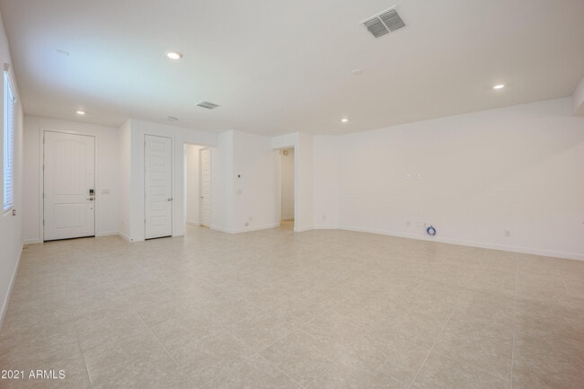 Building Photo - 16556 W Alameda Rd