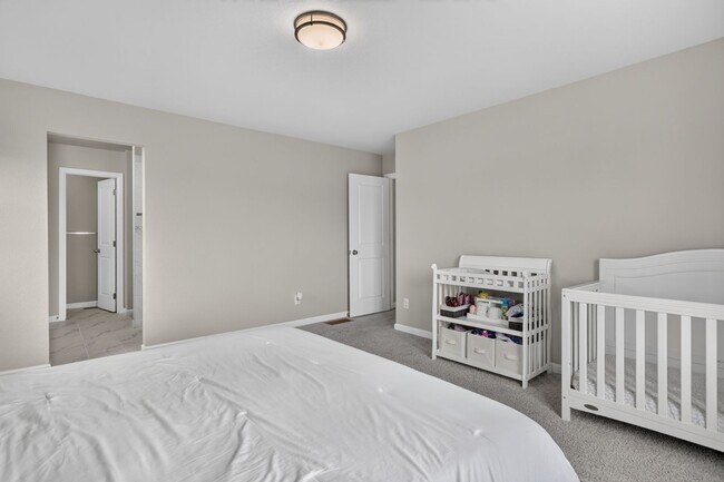 Building Photo - 360 Marlowe Ct