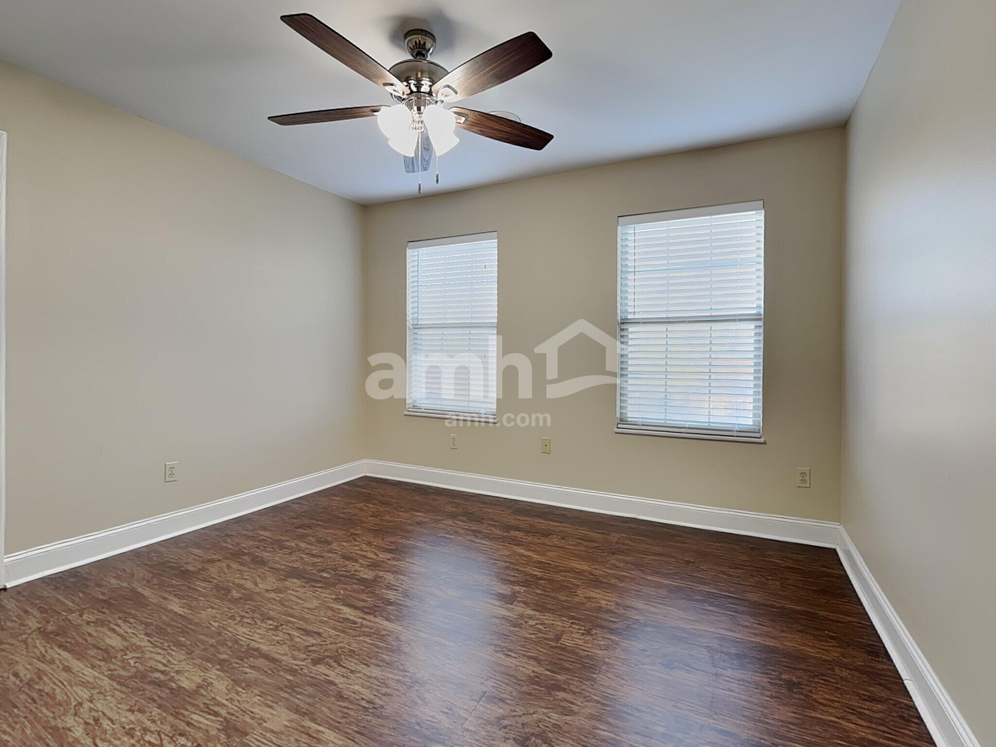 Building Photo - 1582 Cider Ln