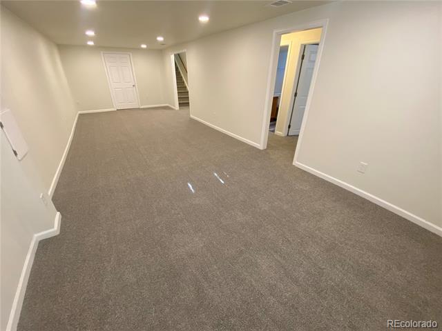 Building Photo - 422 Salem St