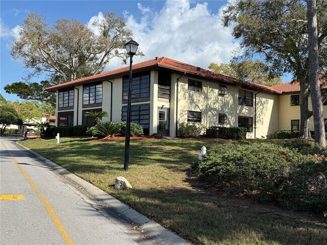 Building Photo - 1711 Hammock Pine Blvd