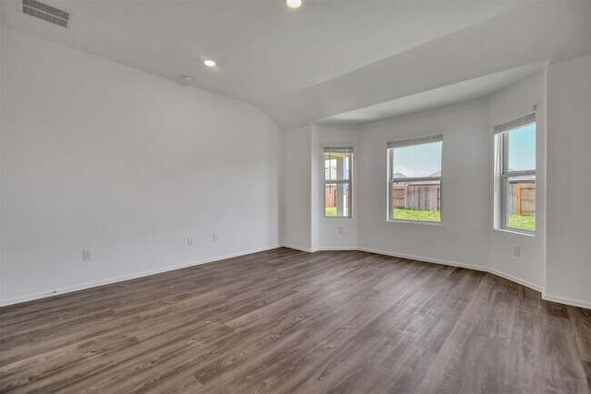 Building Photo - 7303 Keechi Pl