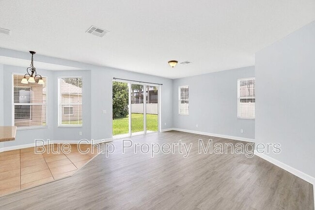 Building Photo - 10074 Iverson Dr