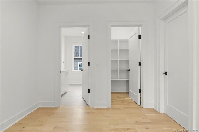 Building Photo - 2 Argento Ln
