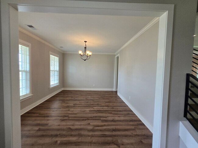 Building Photo - Modern and Spacious 4 bedroom home in Olive Branch for Lease