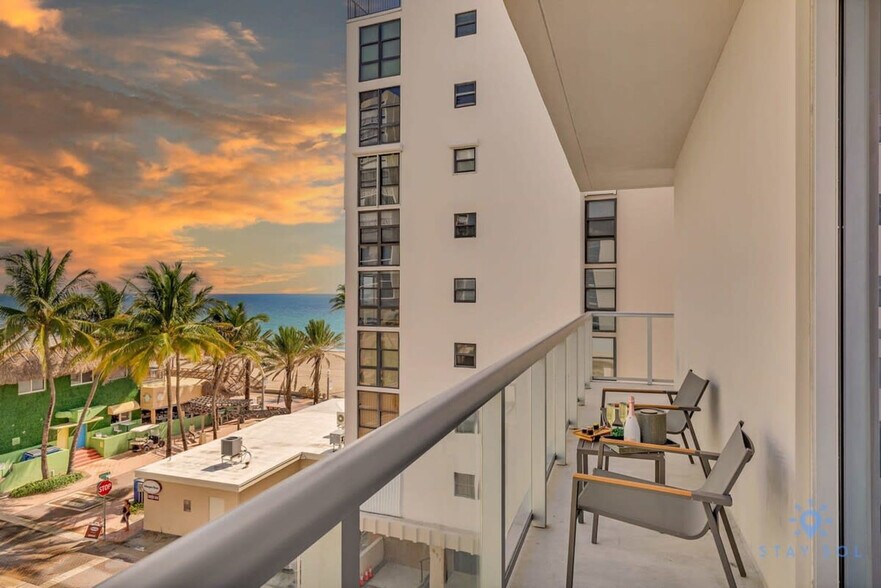 Building Photo - 777 N Ocean Dr