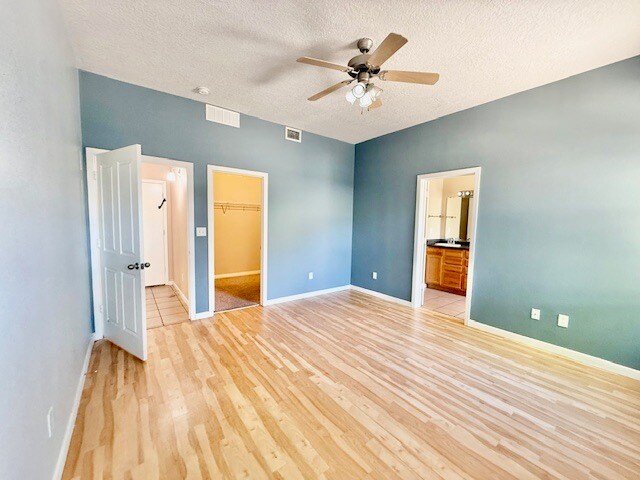 Building Photo - 450 Minturn Loop